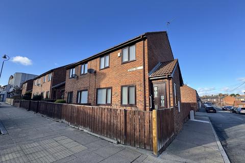 3 bedroom end of terrace house to rent, Rutherford View, Easington Colliery, Peterlee, County Durham, SR8