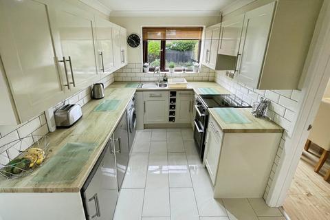 undefined, Lime Tree Way, Porthcawl, CF36