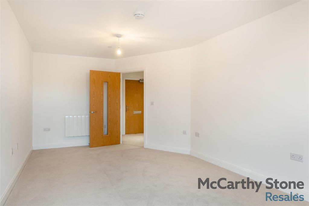 8670684-interior09.jpg