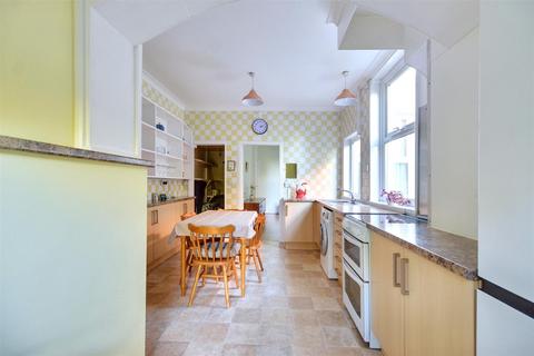 3 bedroom semi-detached house for sale, Carrfield Avenue, Long Eaton