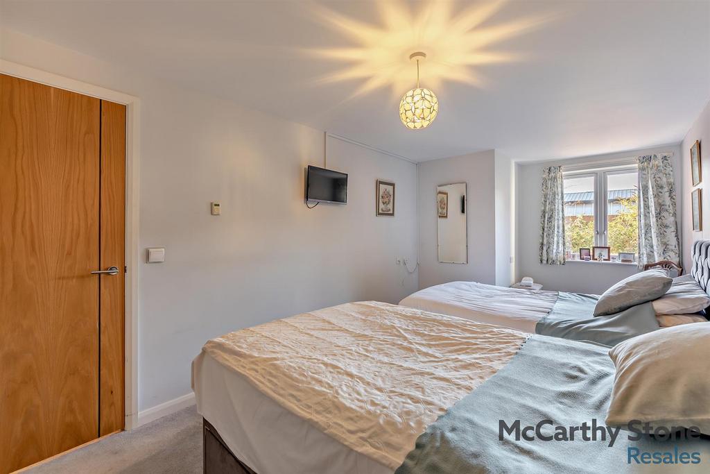 8668495-interior12-800.jpg