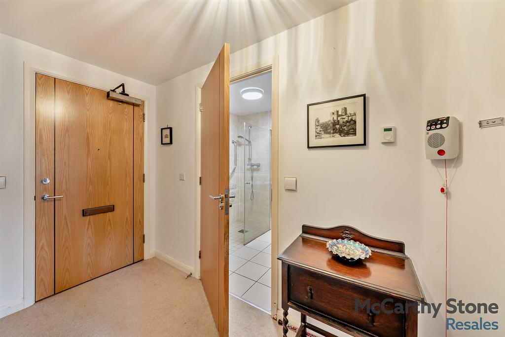 8668495-interior10-800.jpg