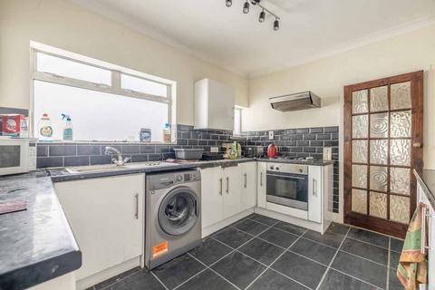 undefined, Faraday Road, Slough SL2