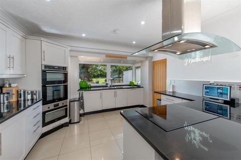 undefined, Pitminster, Taunton