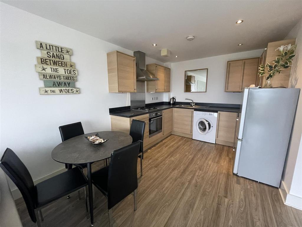 Open Plan Lounge Kitchen/Diner