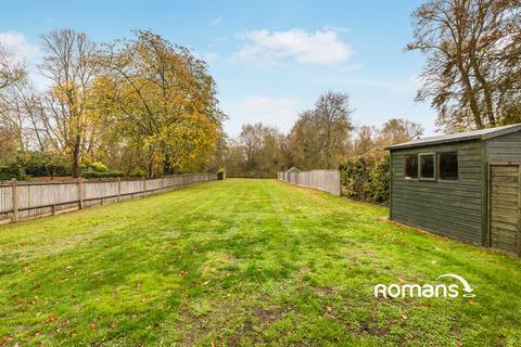 undefined, The Warren, Caversham, Reading, RG4