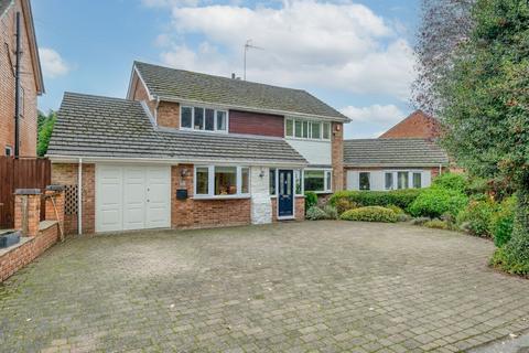4 bedroom detached house for sale, Littleheath Lane, Lickey End, B60