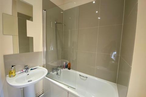 undefined, 106-114 South Street, Eastbourne BN21