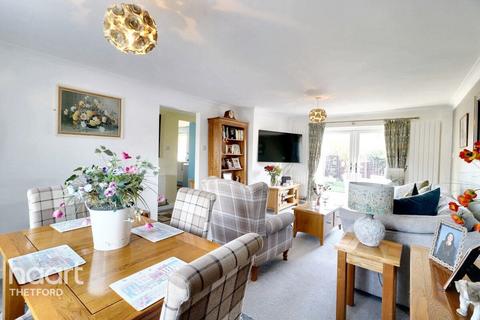 1 bedroom semi-detached bungalow for sale, Wake Avenue, Mildenhall