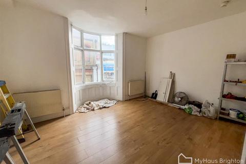 2 bedroom apartment to rent, Terminus Road, Brighton