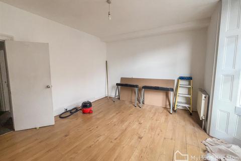 2 bedroom apartment to rent, Terminus Road, Brighton