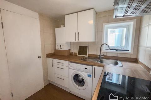 2 bedroom apartment to rent, Terminus Road, Brighton