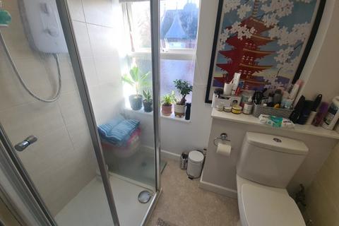 1 bedroom flat to rent, Moorhouse 19-22 Moorland Road, Leeds LS6
