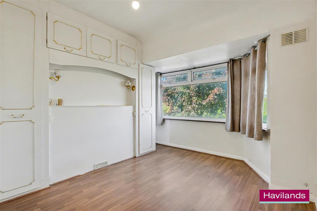 109 Dimsdale Drive EN1 1 HD-11.jpg