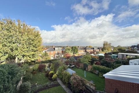 3 bedroom terraced house for sale, Parkway, St Thomas, EX2