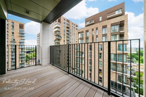 3 bedroom apartment for sale, Pegler Square, London SE3