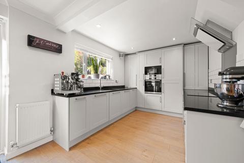 undefined, Ross Road, Cobham, KT11