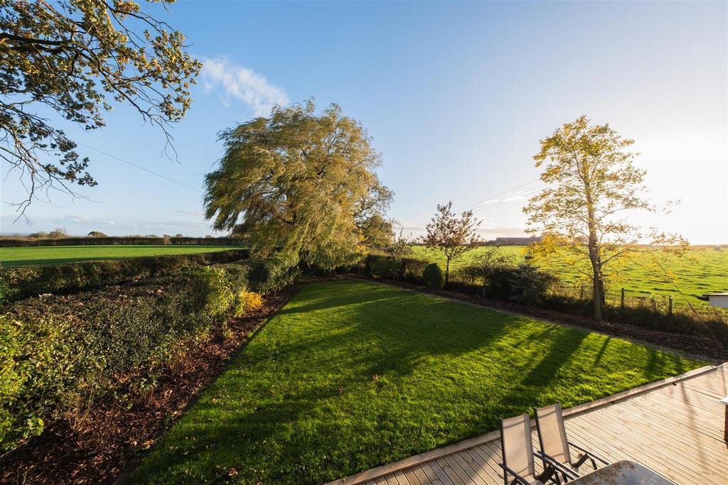 Highfield Cottage-004.jpg