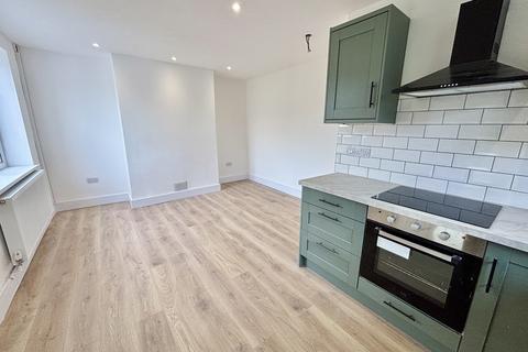 42 New Road, Trebanos, Swansea, SA8 4DL