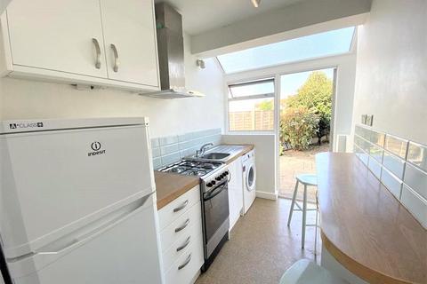 8 Glamis Crescent, Hayes, UB3 1QA