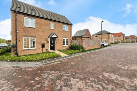 3 bedroom semi-detached house for sale, Trapper Grove, New Rossington, Doncaster