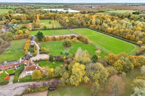 undefined, Ongar CM5