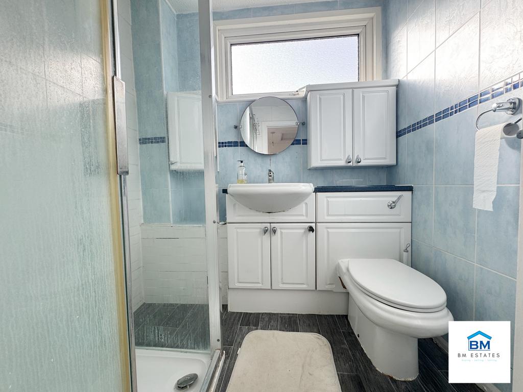 Family bathroom