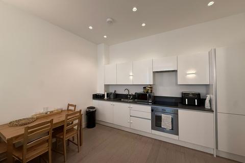 1 bedroom apartment to rent, Berkshire Court, Downmill Road, Bracknell