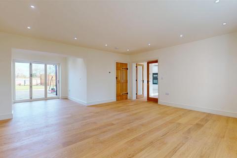 undefined, Hartwell Road, Hanslope, Milton Keynes