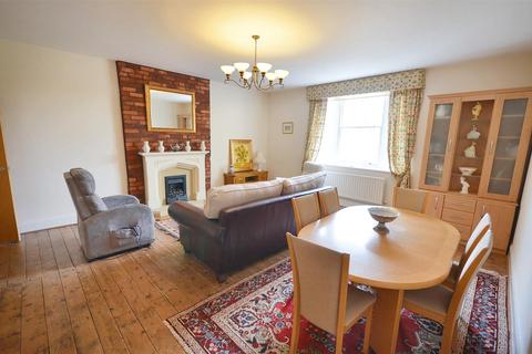 undefined, Trent Close, Stone