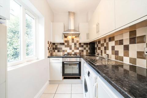 1 bedroom flat for sale, Oaklands Grove, London W12