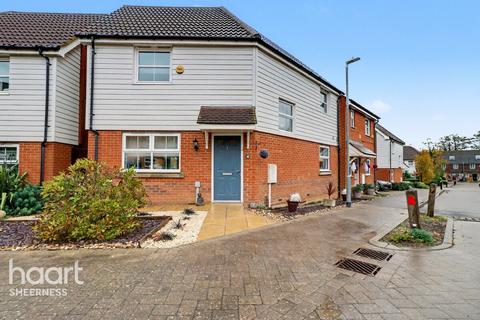 3 bedroom detached house for sale, Cliffhouse Avenue., Minster