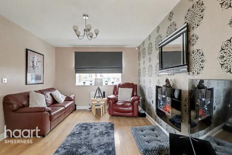 3 bedroom detached house for sale, Cliffhouse Avenue., Minster