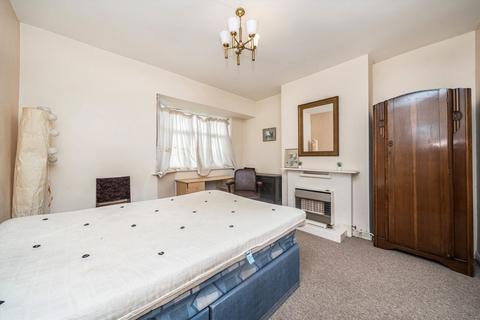 undefined, Northfields Road, London W3