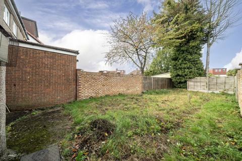 undefined, Northfields Road, London W3