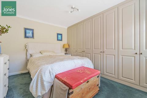 2 bedroom flat for sale, Gaisford Close, Worthing, West Sussex, BN14