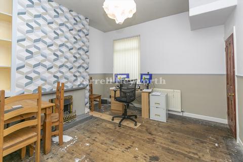 3 bedroom house for sale, Parade Street, Barrow In Furness LA14