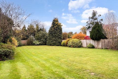 5 bedroom detached house for sale, Harvey Orchard, Beaconsfield, Buckinghamshire, HP9