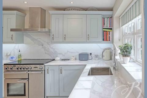 4 bedroom country house for sale, Riverdene, Cookham, SL6