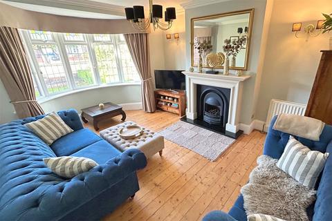 3 bedroom semi-detached house for sale, The Broadway, Cullercoats, NE30