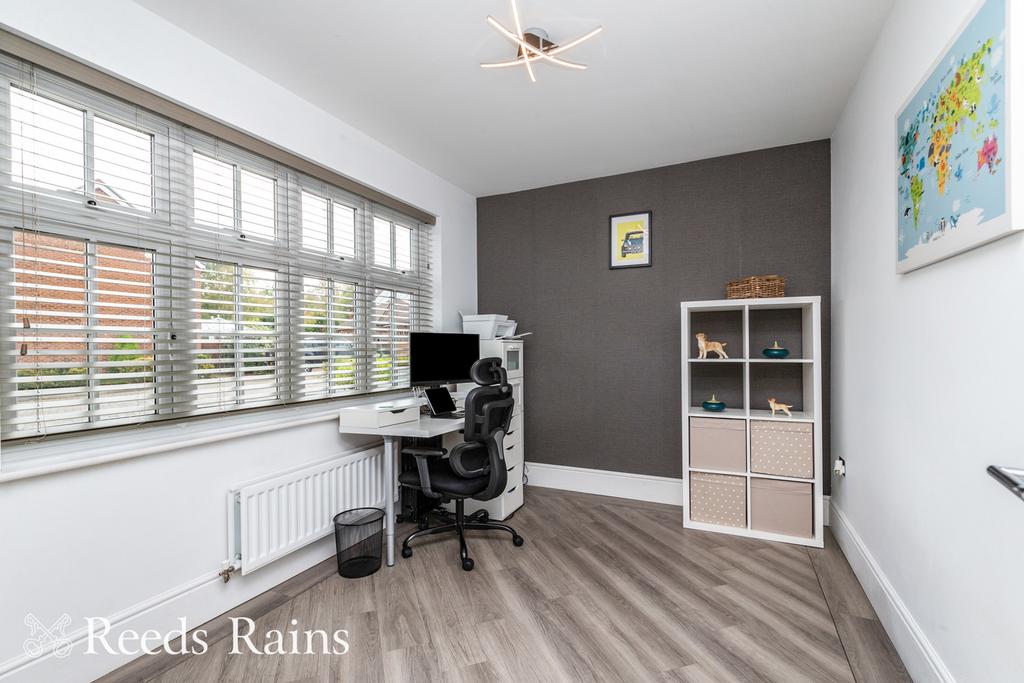 Family/Dining Room