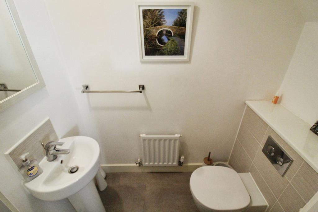 Cloakroom Wc