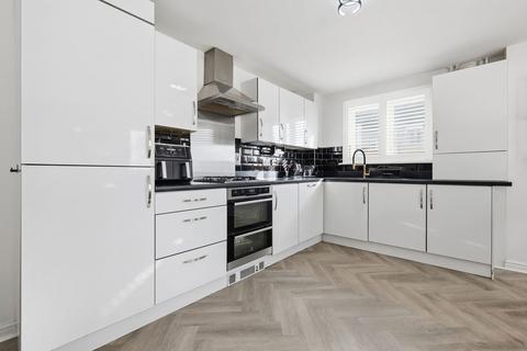undefined, Bernwelle Avenue, Romford RM3