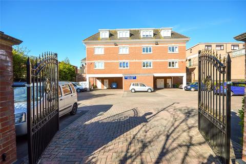 2 bedroom apartment for sale, Bursledon House, Station Road, New Milton, Hampshire, BH25