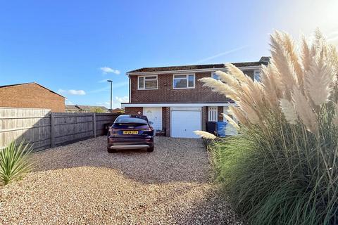 3 bedroom end of terrace house for sale, Viscount Walk, Bournemouth