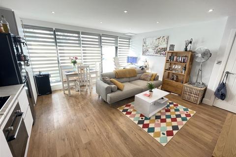 1 bedroom flat for sale, 141 Castle Street, Salisbury SP1