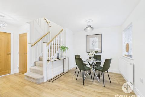 2 bedroom bungalow for sale, Oak Tree Drive, Crescent Gardens, BB7