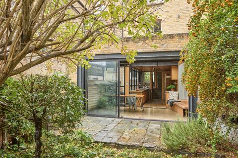 undefined, Gore Road II, London E9