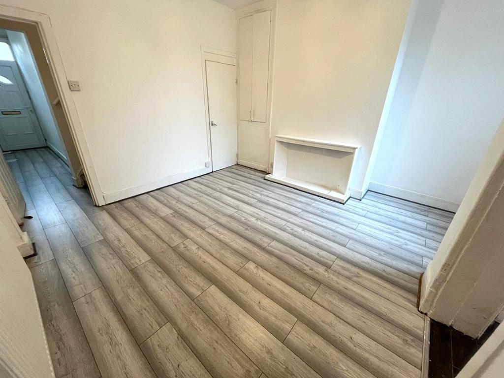 Living Area 2