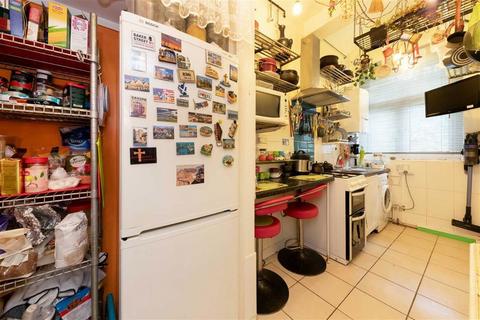 undefined, Shoot Up Hill, London NW2